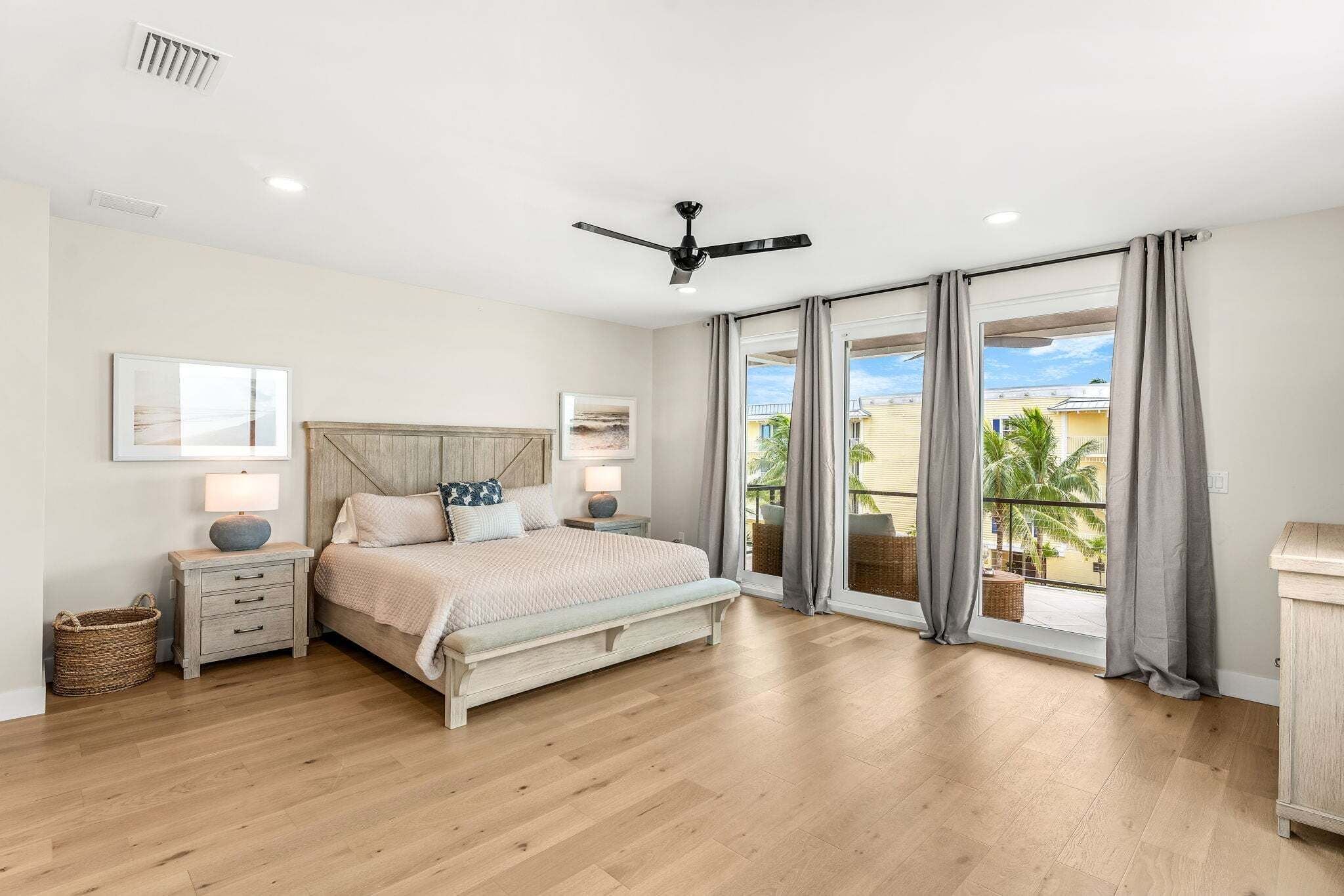 Villa (Multiple Bedrooms) | 8 bedrooms, iron/ironing board, bed sheets