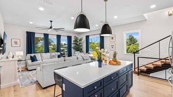 Villa (Multiple Bedrooms) | Private kitchen | Fridge, microwave, oven, stovetop