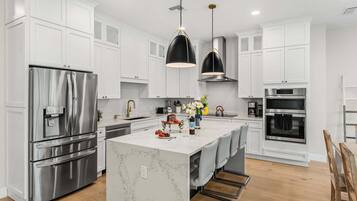 Villa (Multiple Bedrooms) | Private kitchen | Fridge, microwave, oven, stovetop