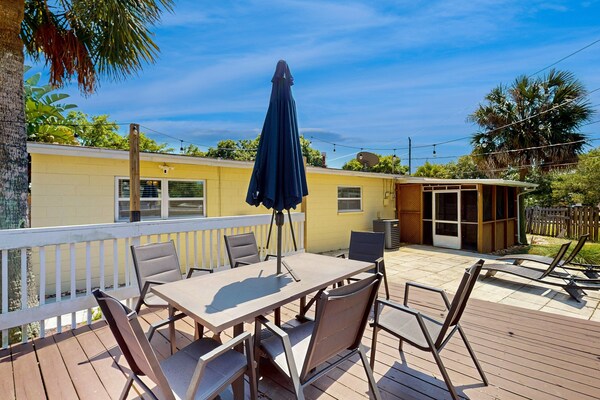 2403 Auburn Dr - Florida