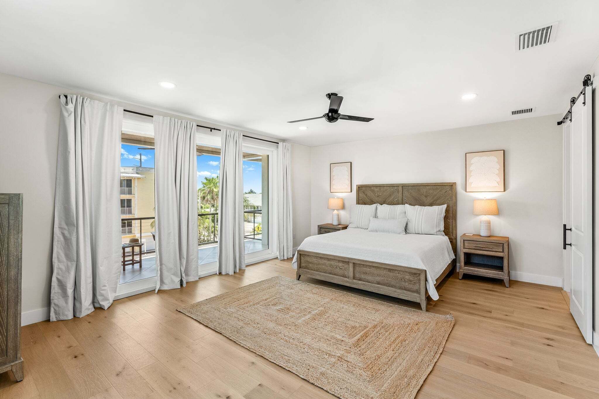 Villa (4 Bedrooms) | 4 bedrooms, iron/ironing board, bed sheets