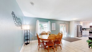 Apartment (3 Bedrooms) | Speisen