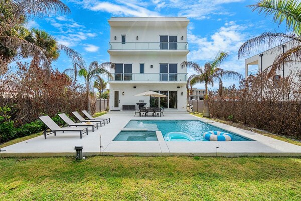 150 S Atlantic Ave - Florida