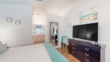 Casa (3 Bedrooms) | 3 quartos, ferros/tábuas de passar roupa, roupa de cama