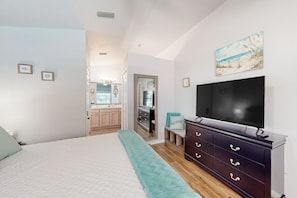 House (3 Bedrooms) | 3 bedrooms, iron/ironing board, bed sheets - 5611 Eastwood Dr (Fort Pierce)