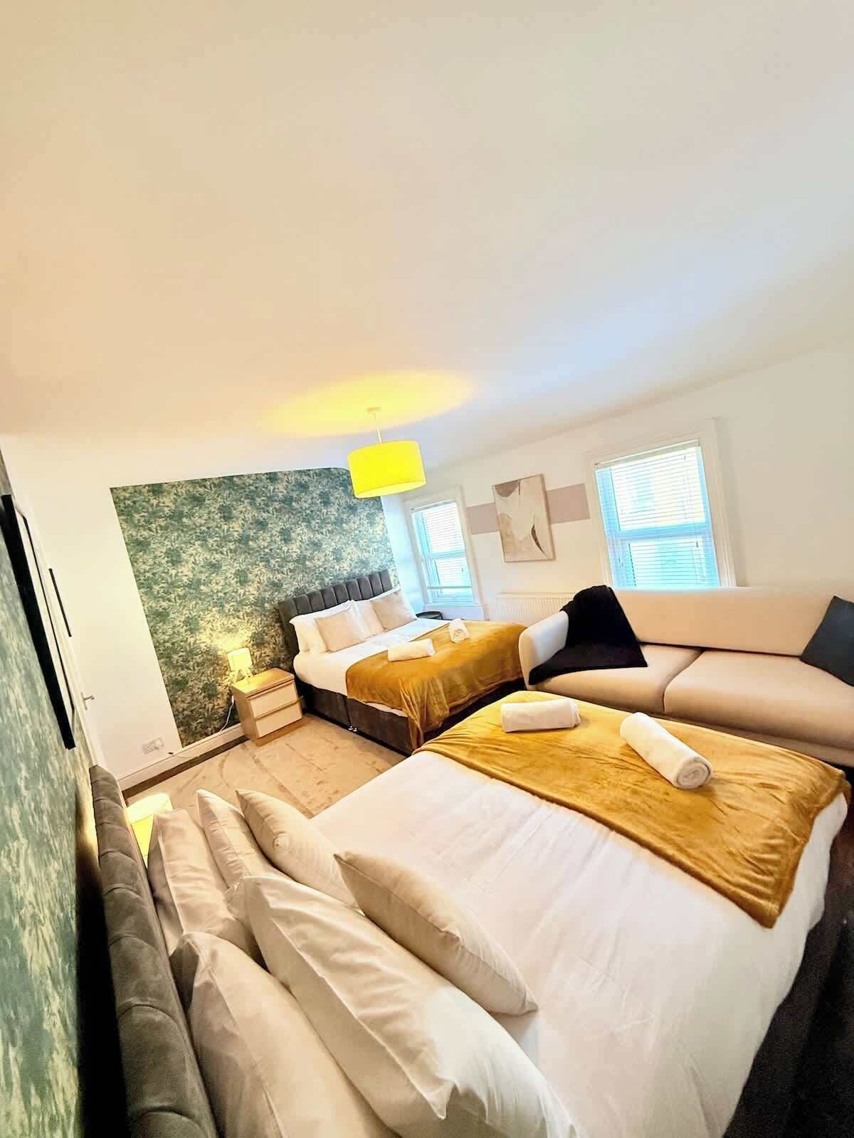 Bügeleisen/Bügelbrett, Reisekinderbett, WLAN, Bettwäsche