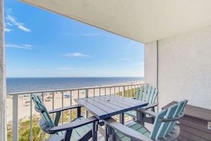 A balcony with a view of the beach and ocean. - Super Clean, Pool, Beach, Dining, Fun (Orange Beach)
