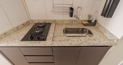 Studio com Garagem e Wi-fi no Centro de Campinas