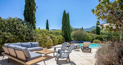 Domaine Ronduli â Villa A Leccia, Ă©lĂ©gance et douceur de vivre Ă Calvi