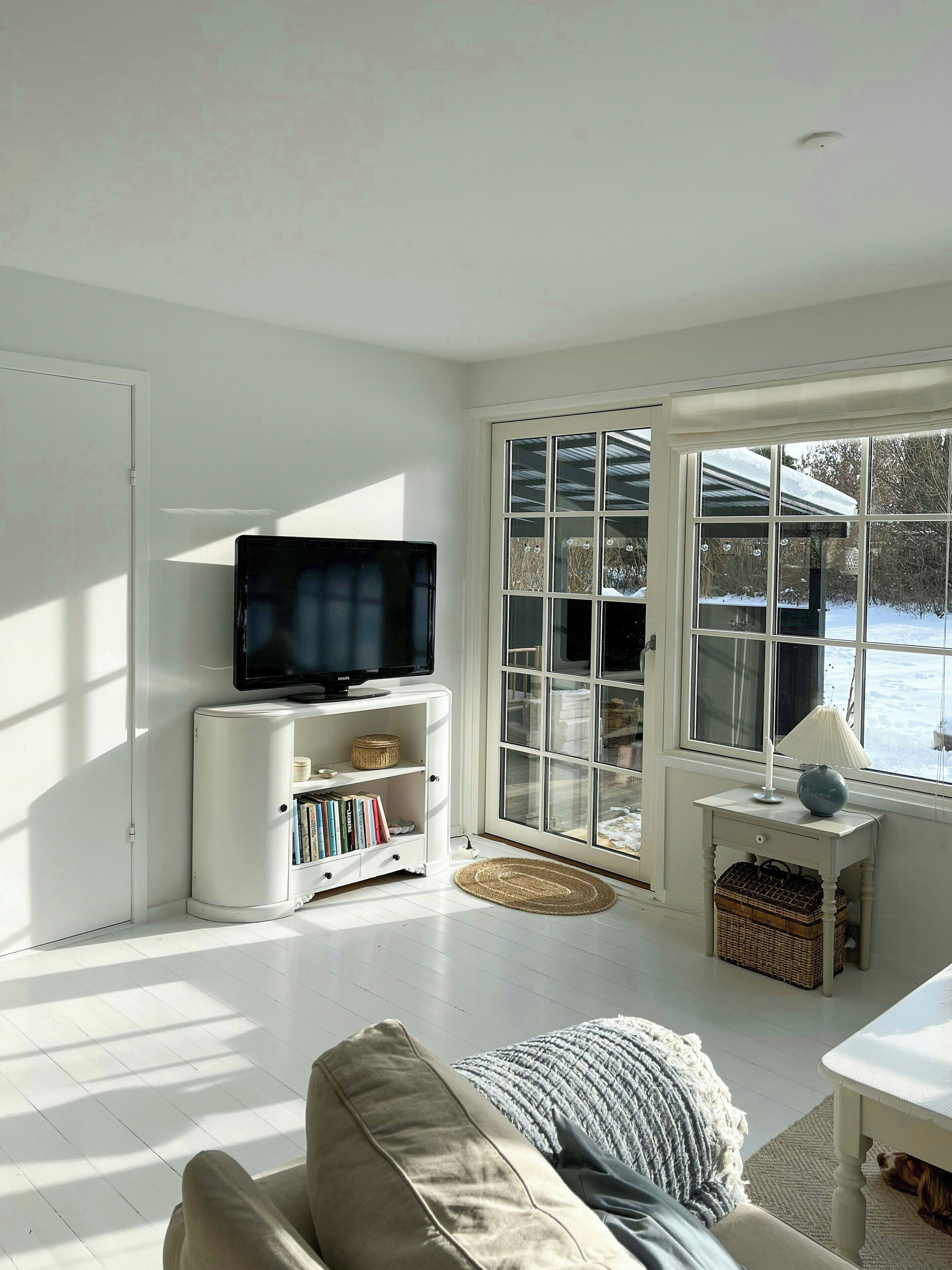 Fernseher, Kamin