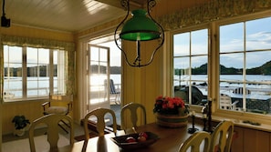 Dining - Cabin with sunset views and private dock (Sandefjord)