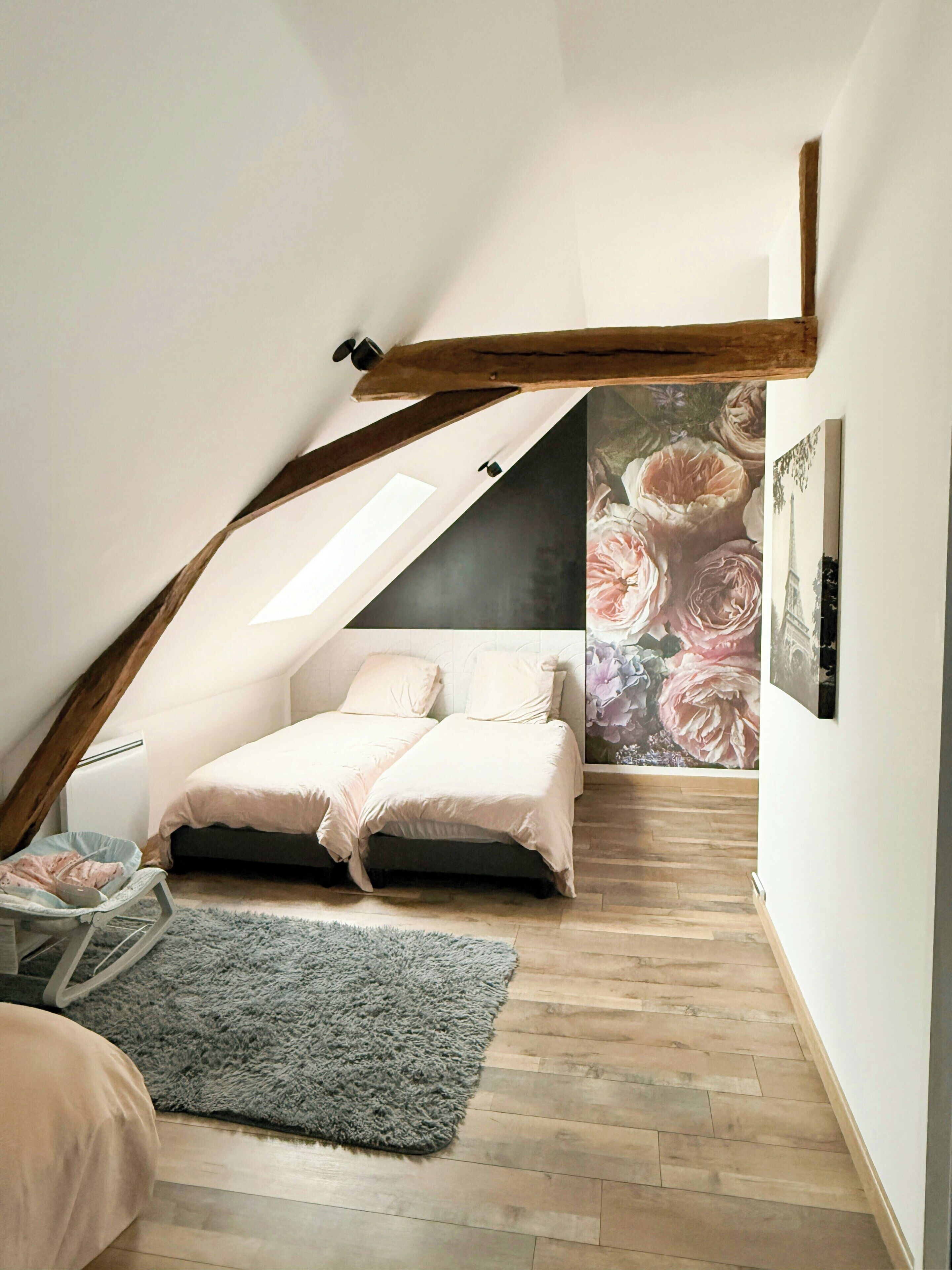 3 bedrooms, desk, WiFi (free)