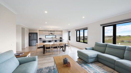 Warrnambool Ocean Breeze