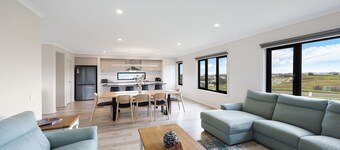 Warrnambool Ocean Breeze