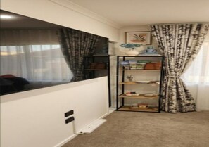 Interior - Stylish Wesley Retreat (Auckland)