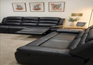 Interior - Stylish Wesley Retreat (Auckland)