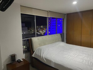 3 Schlafzimmer, Bügeleisen/Bügelbrett, kostenloses WLAN, Bettwäsche