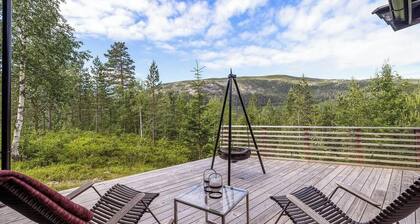 Familienhütte mit Panoramablick am Vikerfjellet