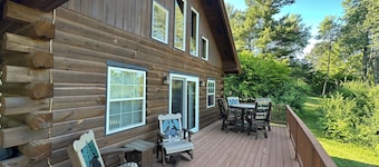 The Lazy River Lodge - Float, Fish & Relax on the Chippewa