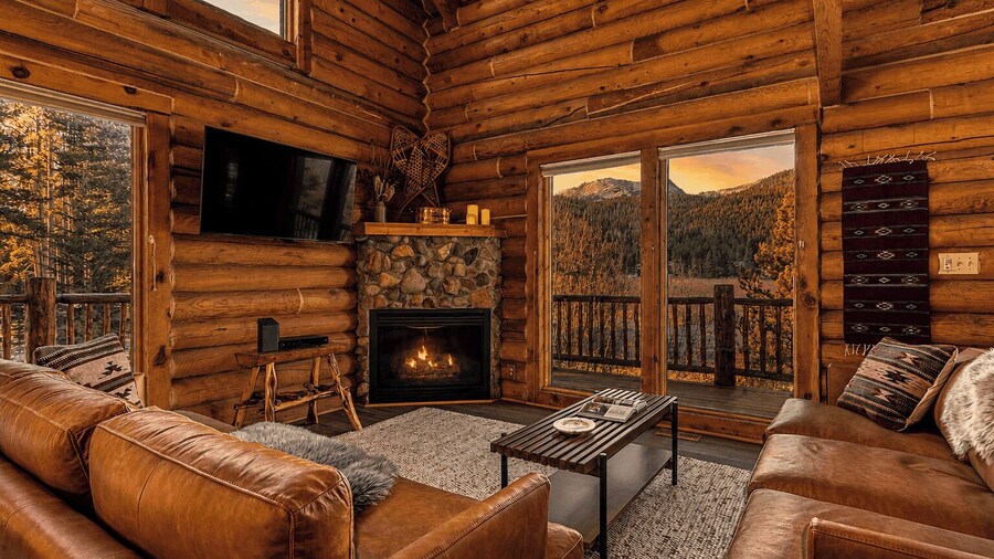 Blue River Hideaway by Avantstay Log Cabin Hot Tub + Views Mins To Breck Near Quandary