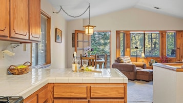Rumah (3 Bedrooms) | Interior
