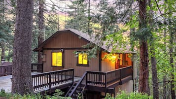 House (3 Bedrooms) | Front of property