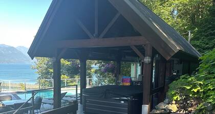 Harrison Lakeview Guesthouse - A Cozy Harrison Cabin with stunning view