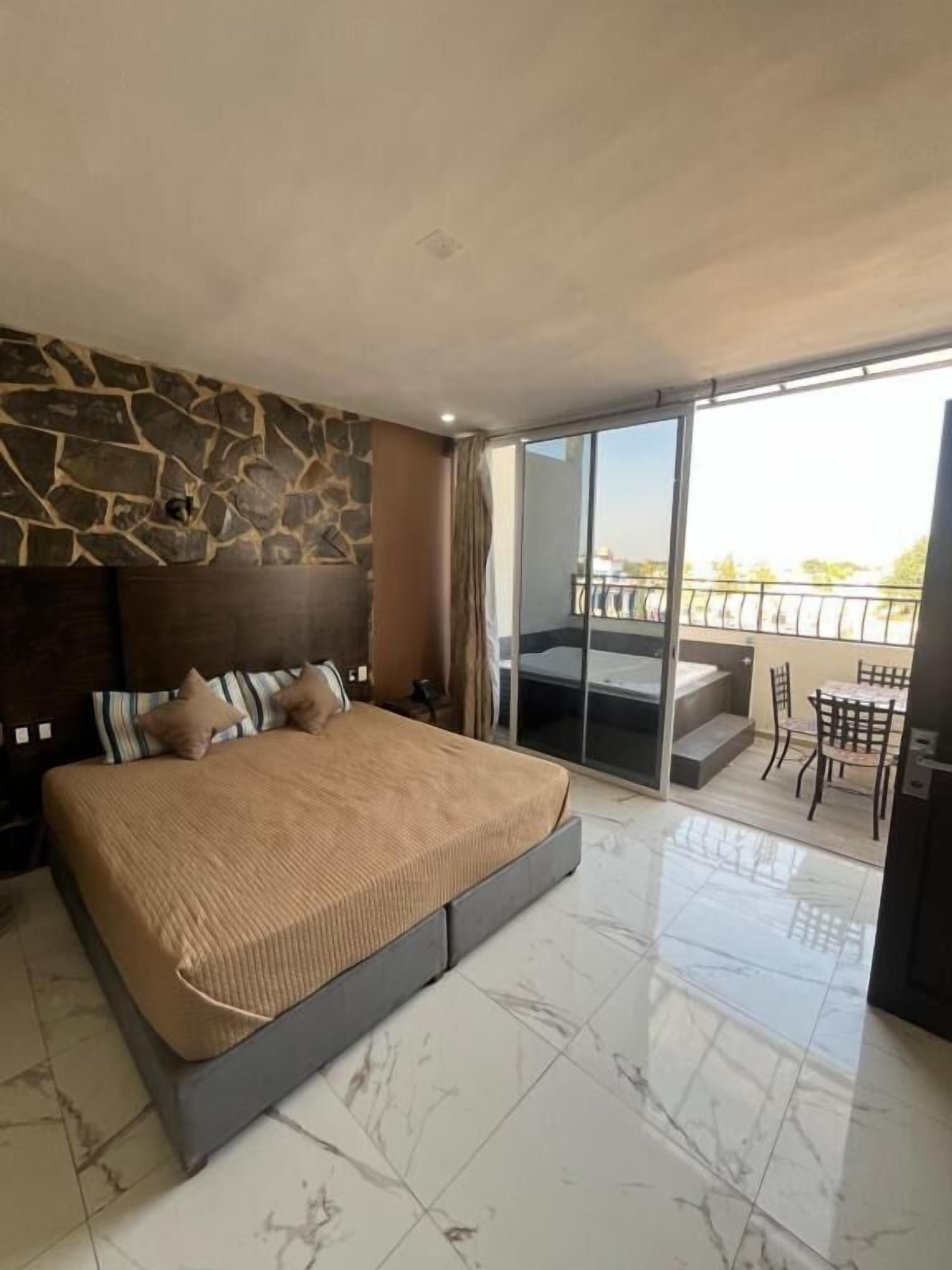 Suite Confort, vistas a la ciudad | Wifi gratis