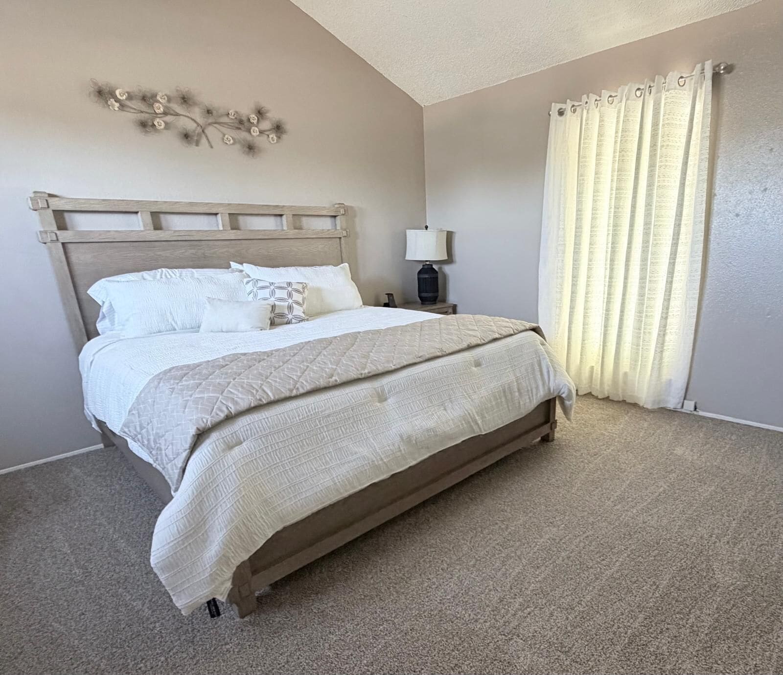 3 chambres, bureau, Wi-Fi, draps fournis