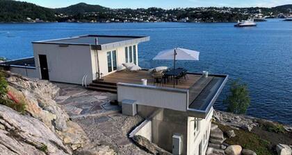 Holiday home with pier and rooftop by Kragerø