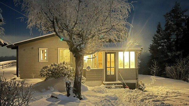 Exterior - Family cabin with fjord views in Drøbak heights (Drøbak)