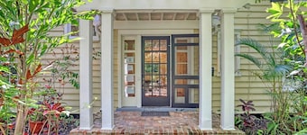 Waterfront 1King/1ba Sleep 3 Full Apt 1st Floor O