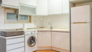 Basic Room, 2 Bedrooms (Room 105 (Ocean View, Duplex))