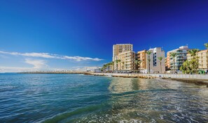 Beach - Step into "Fragata", a bright and inviting place! (Torrevieja)