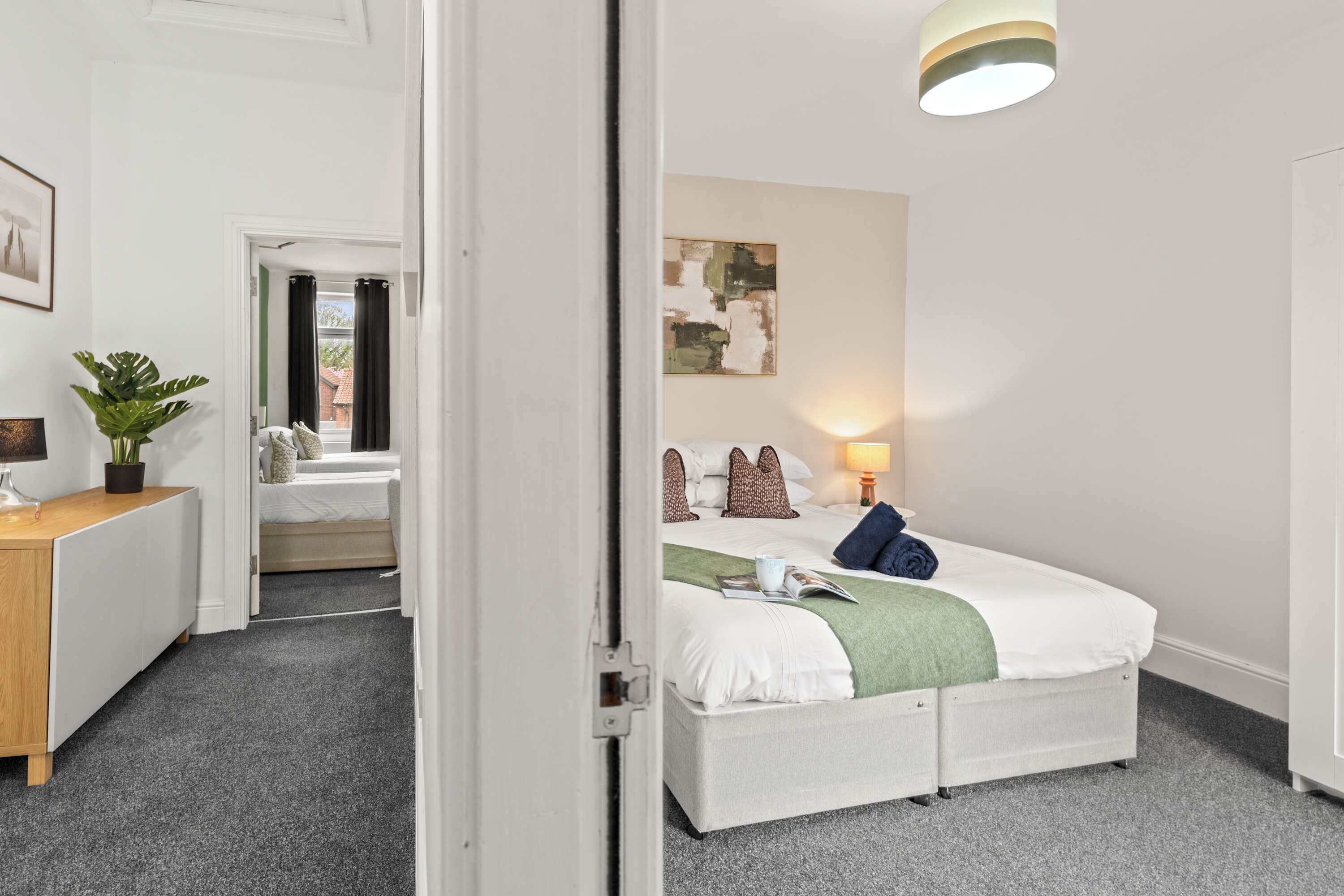 Iron/ironing board, travel cot, WiFi, bed sheets