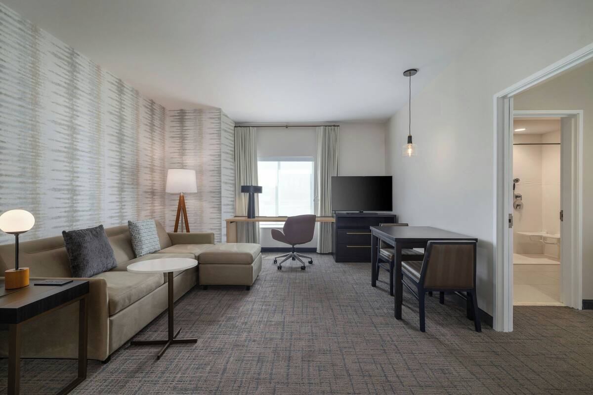 Suite, Mehrere Betten | Wohnbereich