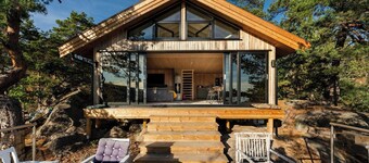 Live in treetops with fjord view