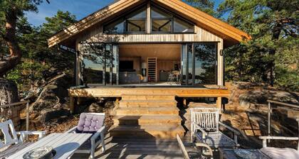 Live in treetops with fjord view