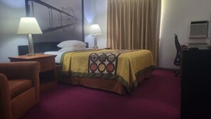 Single Room, 1 Queen Bed, Non Smoking, Microwave