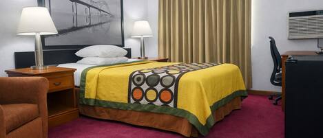 Single Room, 1 Queen Bed, Non Smoking, Microwave | Desk, laptop workspace, free WiFi, bed sheets