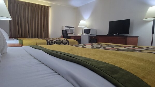 Double Room, 2 Double Beds, Non Smoking, Microwave | Desk, laptop workspace, free WiFi, bed sheets