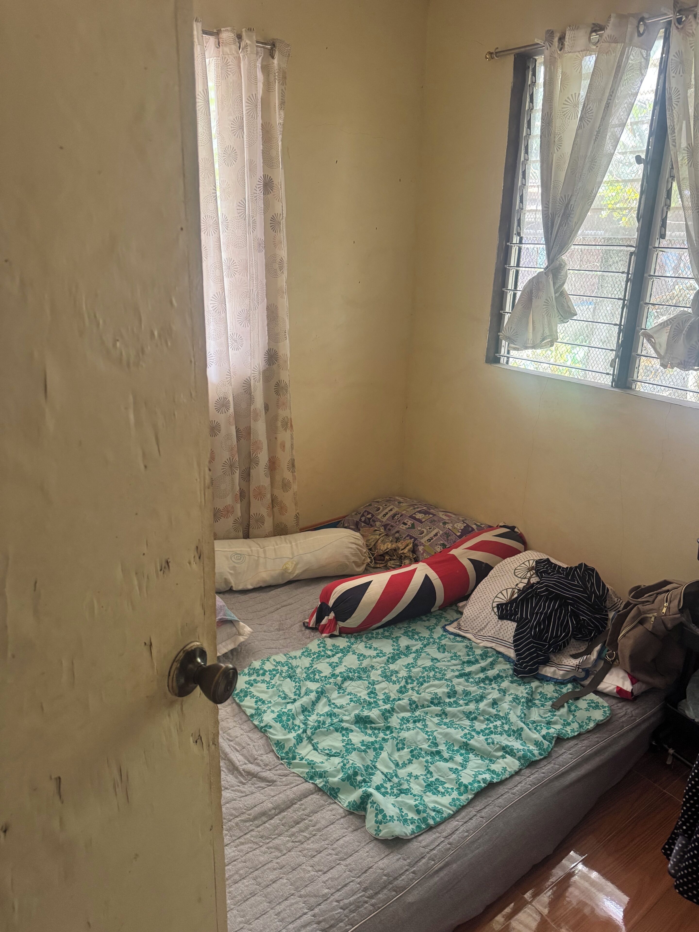 2 slaapkamers, een kluis op de kamer, een strijkplank/strijkijzer