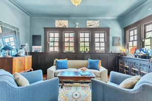 Lobby - Private Historic Point Loma Estate: Pool, Gardens & Coastal San Diego Living (San Diego)