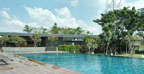 Greenlake Vista | Full Furnished three bedroom house in Greenlake Citraland Surabaya