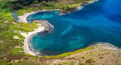 Paniolo Hale Oasis: Private Beach, Pool & Trails
