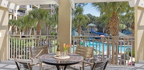 Outdoor dining - Cozy 2-bedroom condo in tranquil Hilton Head Island-Marriott Barony Beach Club (Hilton Head Island)