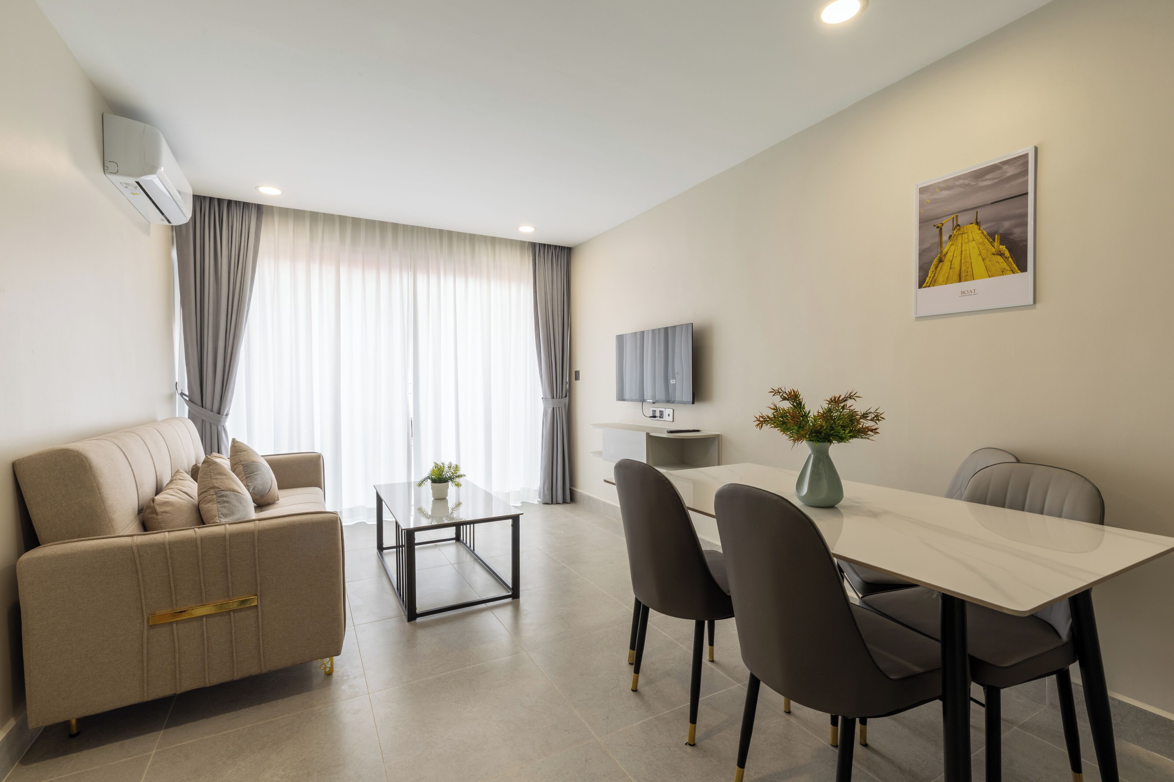 Family Apartment, Balcony, City View | Living area | Printers