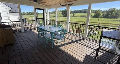 New - The Farmhouse at 1702!