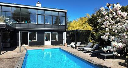 Holiday home with a pool in Hornbæk