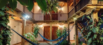 Docecuartos Hotel